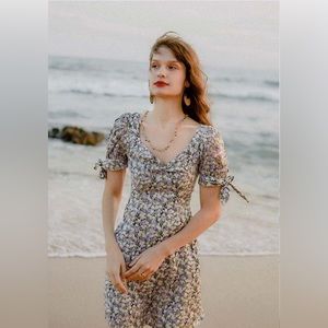 BRAND NEW Petite Studio Zahra Dress - Floral Print NWT